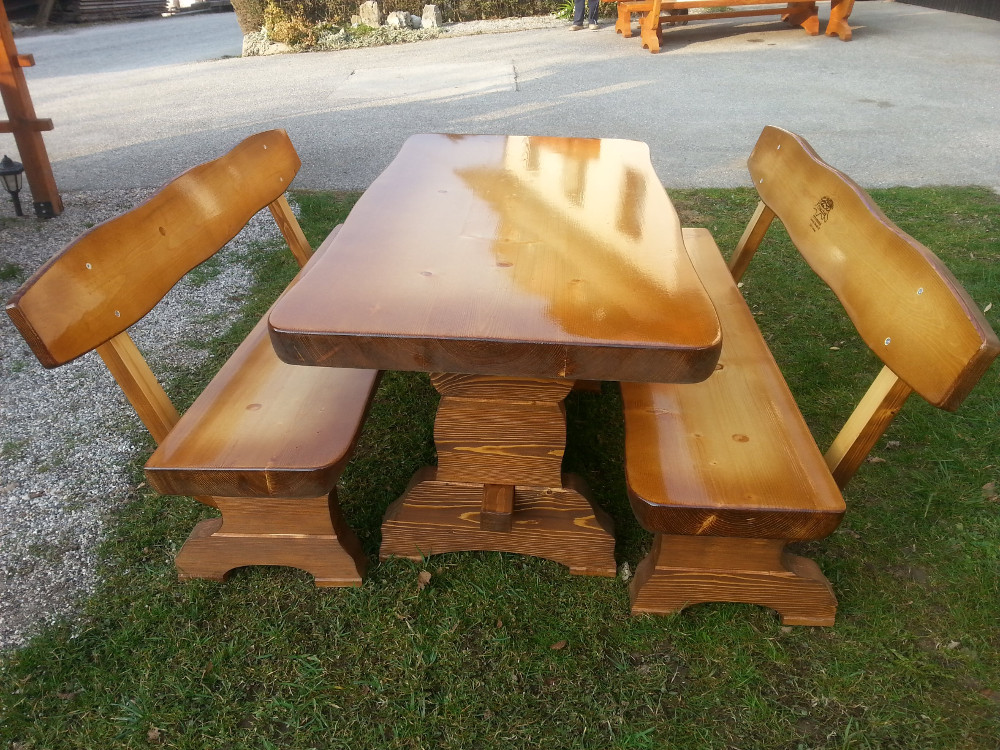 vrtna-garnitura-osmica-1-min.jpg-lesene-vrtne-garniture.si